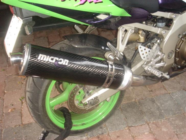 Kawasaki ZX-9R  billede 11