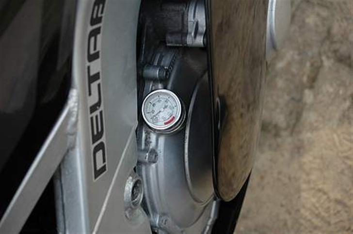 Yamaha FZR 600 - R6 SOLGT billede 4