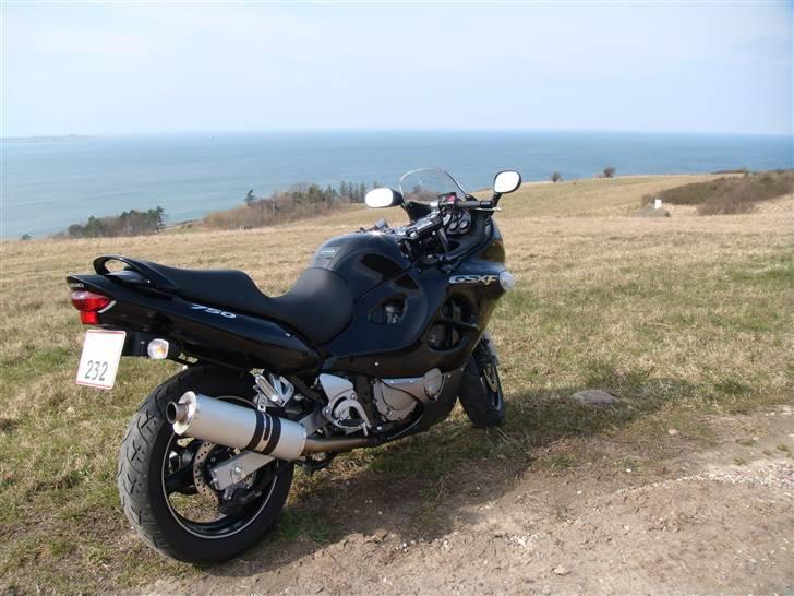 Suzuki gsx 750 f(solgt) - udkig til vandet billede 10