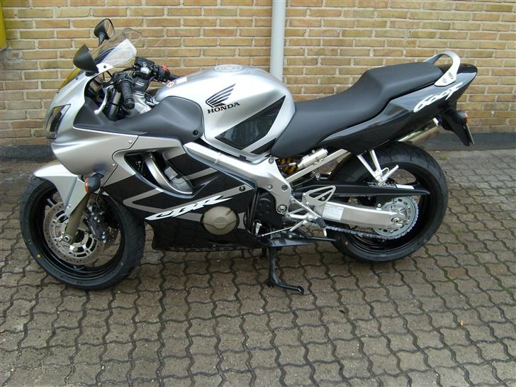 Honda CBR 600F billede 7