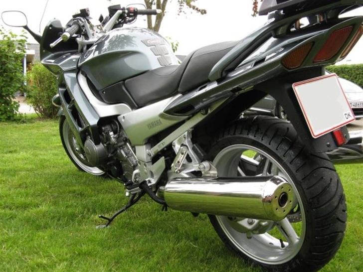 Yamaha FJR 1300 billede 3