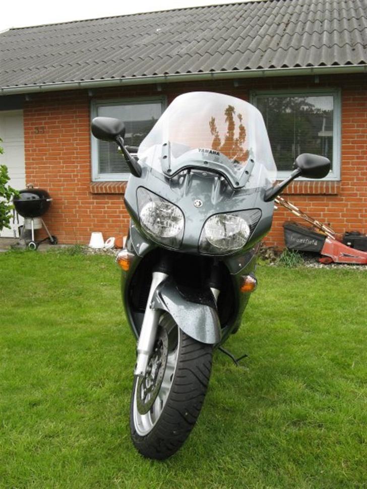 Yamaha FJR 1300 billede 4