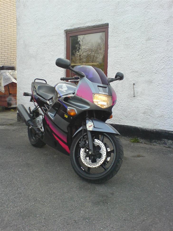Honda CBR 600 F (**solgt**) billede 17