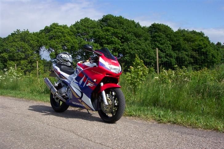 Honda CBR 600F3 *Solgt* billede 7
