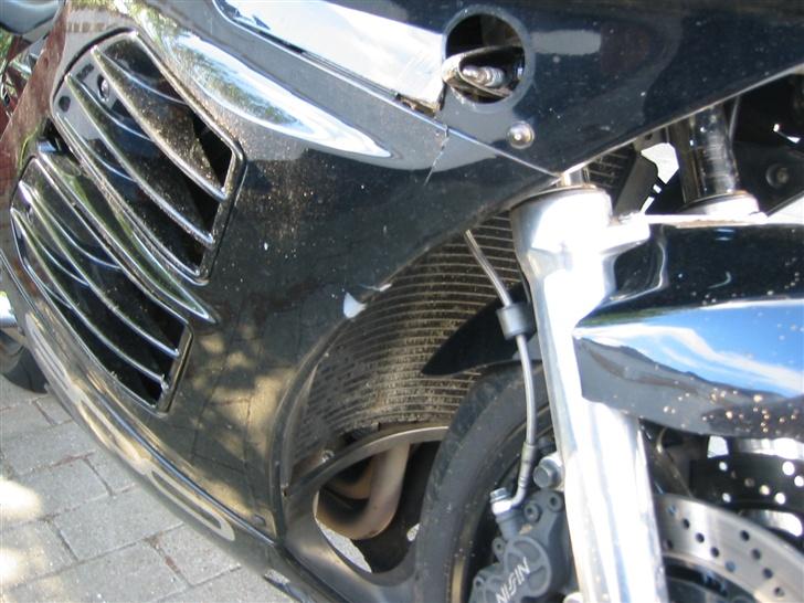 Suzuki RF 900 R "solgt - R.I.P" billede 19