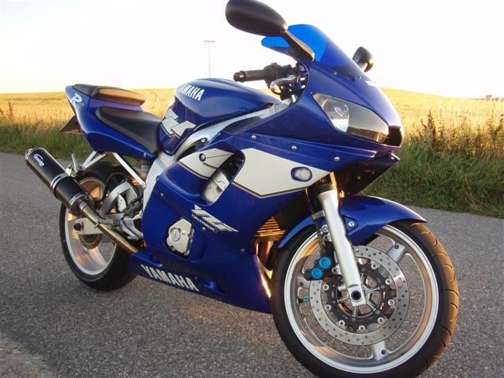 Yamaha YZF R6 billede 2