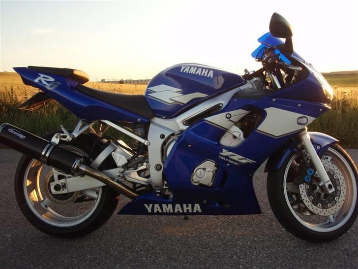 Yamaha YZF R6 billede 3