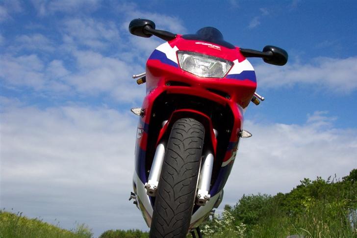 Honda CBR 600F3 *Solgt* billede 10