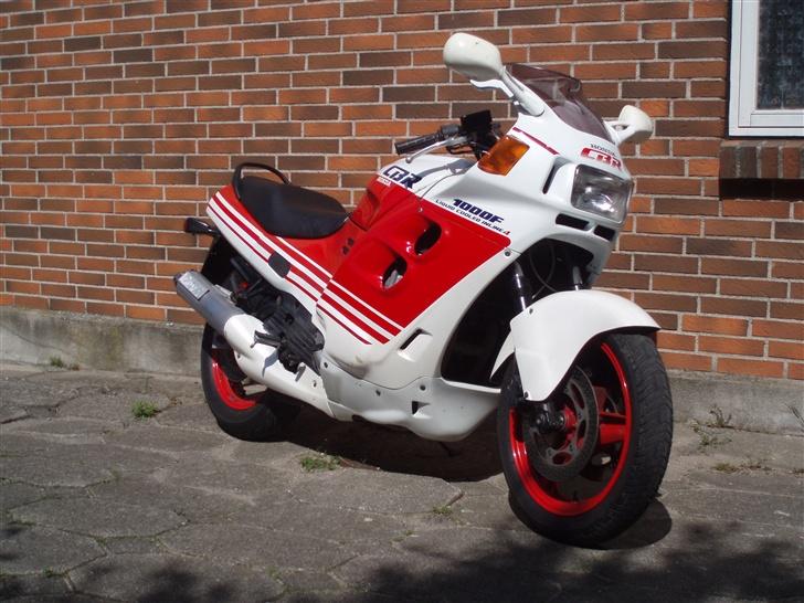 Honda CBR 1000f billede 5