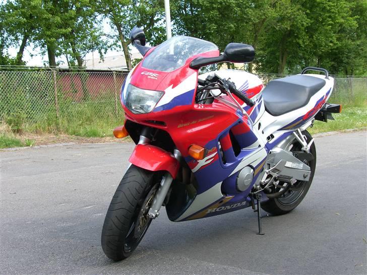 Honda CBR 600F billede 2