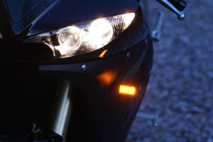 Yamaha YZF R6 billede 10