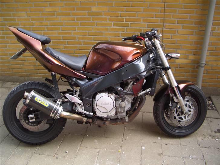 Yamaha fzr "StreetFighter" SOLGT billede 1