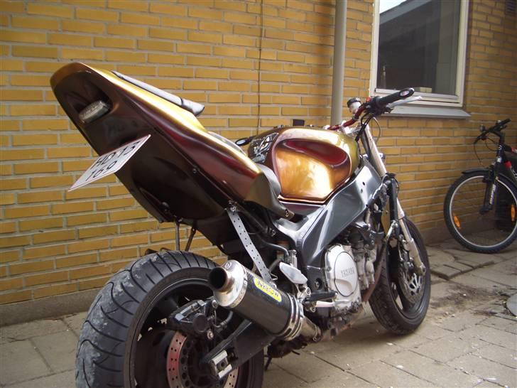 Yamaha fzr "StreetFighter" SOLGT billede 3