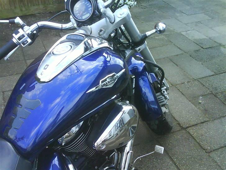 Suzuki Intruder M800 - SOLGT billede 9