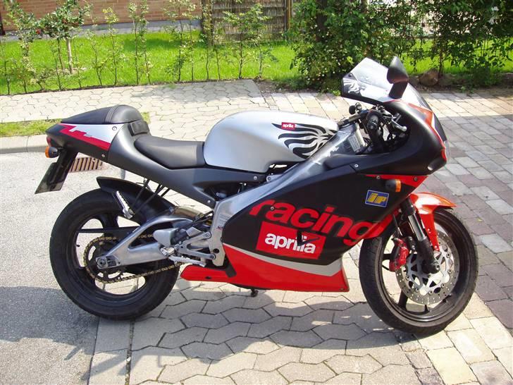 Aprilia Rs125 billede 2