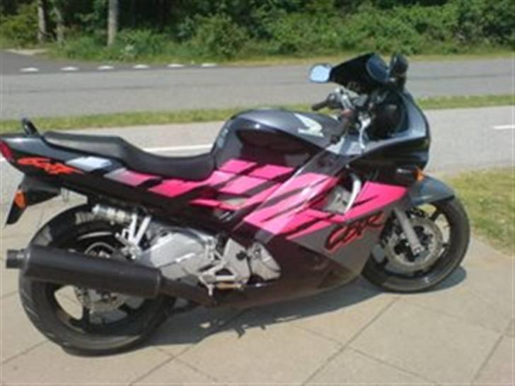 Honda cbr 600 F2 billede 1
