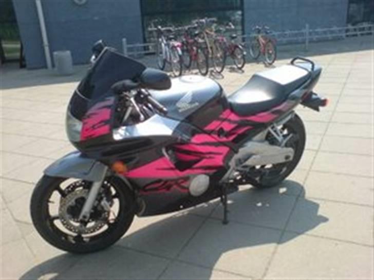 Honda cbr 600 F2 billede 2