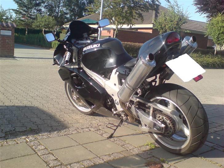 Suzuki TL 1000R billede 3