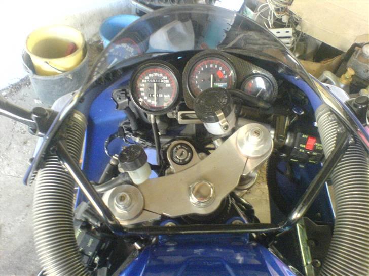 Kawasaki ZXR 750 SOLGT billede 3