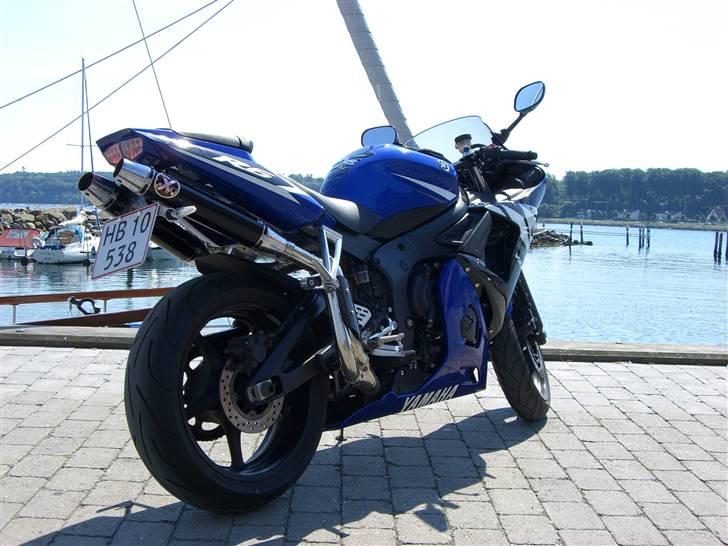 Yamaha r6 billede 2