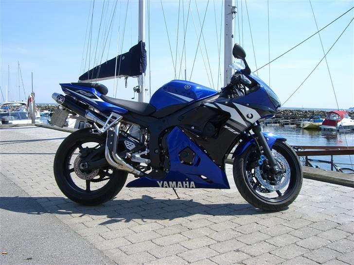 Yamaha r6 billede 3