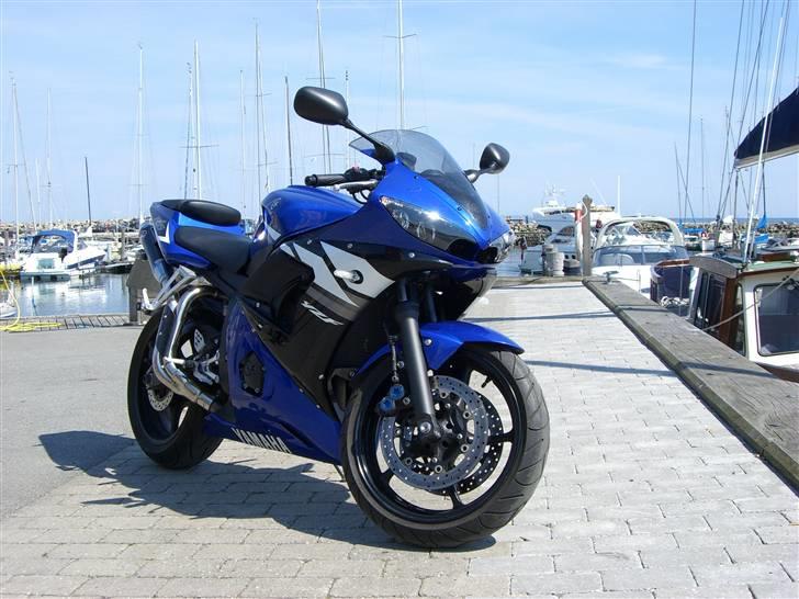 Yamaha r6 billede 4