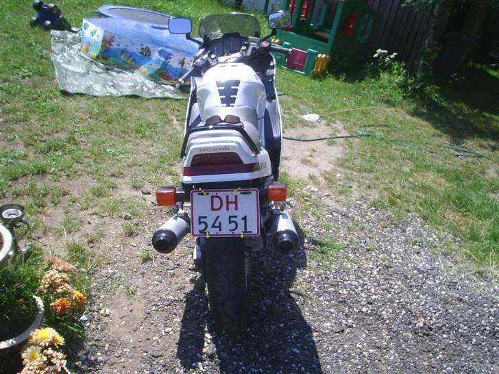 Honda VFR 750 F - God røv billede 4