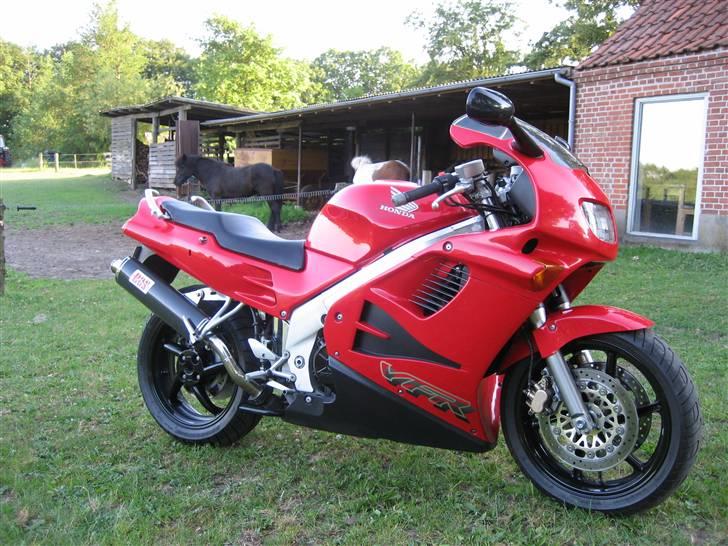 Honda VFR750F - RC36/2 billede 1