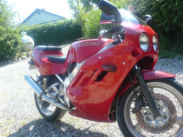 Suzuki GSXR400 RR " Solgt " billede 7