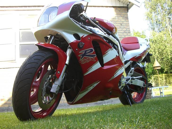 Suzuki GSXR W billede 2