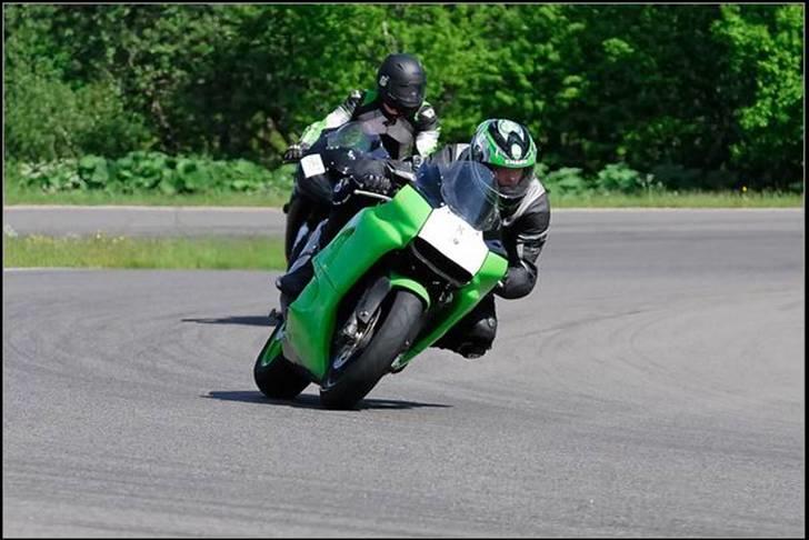Kawasaki ZX6R (BaneJern) billede 12