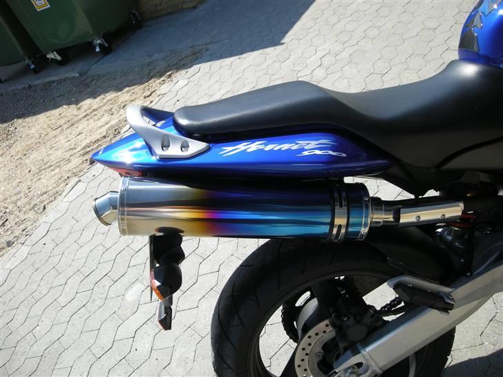 Honda Hornet 900 - 110mm Typhoon iridium farvede Titanium potter billede 4