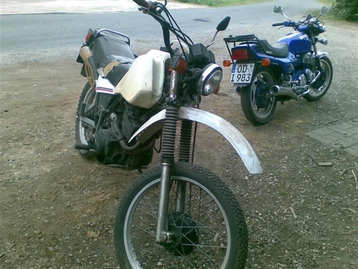 Yamaha XT 550 Enduro billede 1