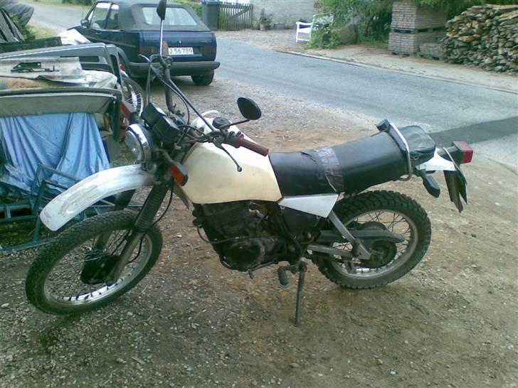 Yamaha XT 550 Enduro billede 2