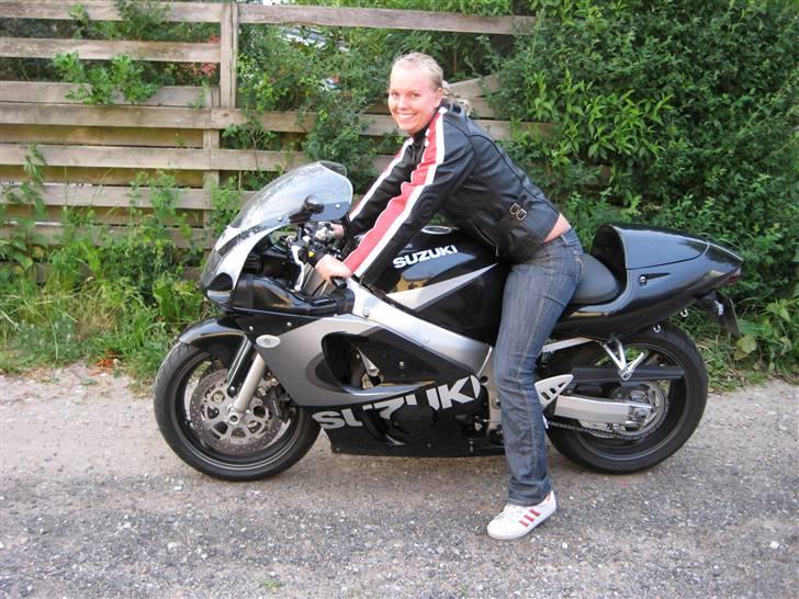 Suzuki Gsxr 600 billede 1