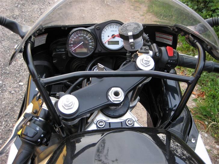 Suzuki Gsxr 600 billede 4