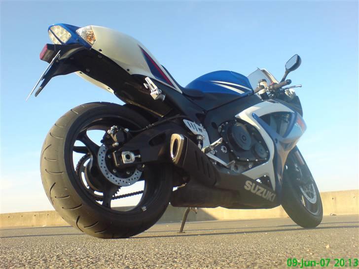 Suzuki GSX-R750  billede 2