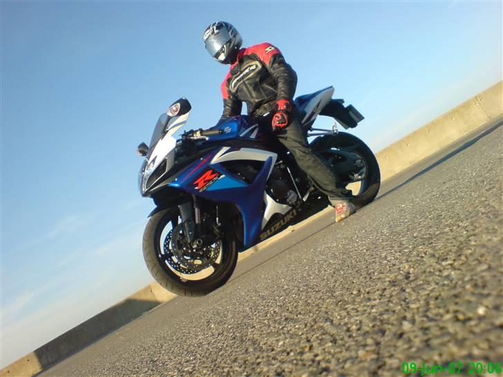 Suzuki GSX-R750  billede 3