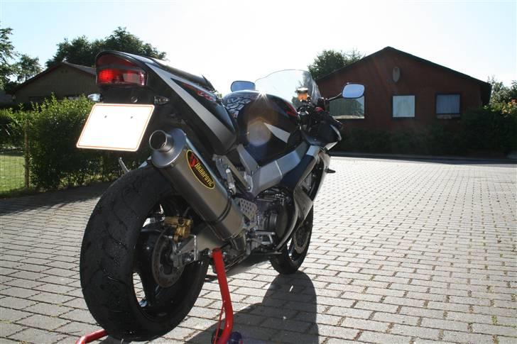 Honda CBR 900 RR ****solgt**** billede 4