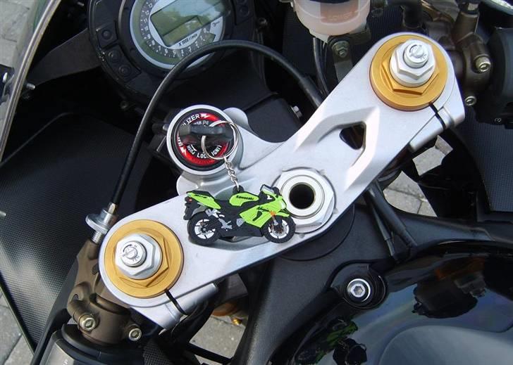 Kawasaki ZX6R 636 *SOLGT* billede 12