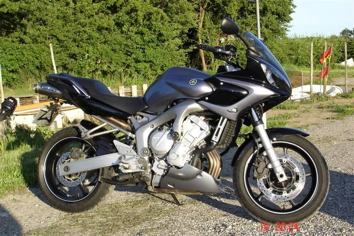 Yamaha FZ6-S Fazer (SOLGT) billede 4