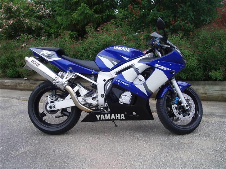 Yamaha YZF R6 solgt billede 2