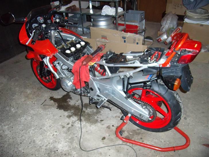 Honda CBR 600 FM - Stort eftersyn inden toldsyn - marts 2007 billede 6