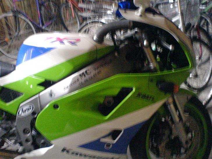 Kawasaki ZXR400 billede 2