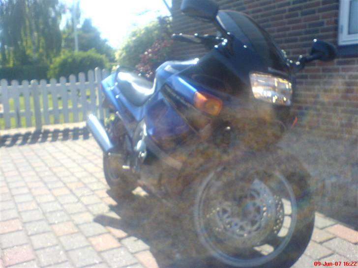 Kawasaki ZZR 600 *SOLGT* billede 16