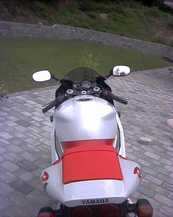 Yamaha YZF R1(SOLGT) billede 6