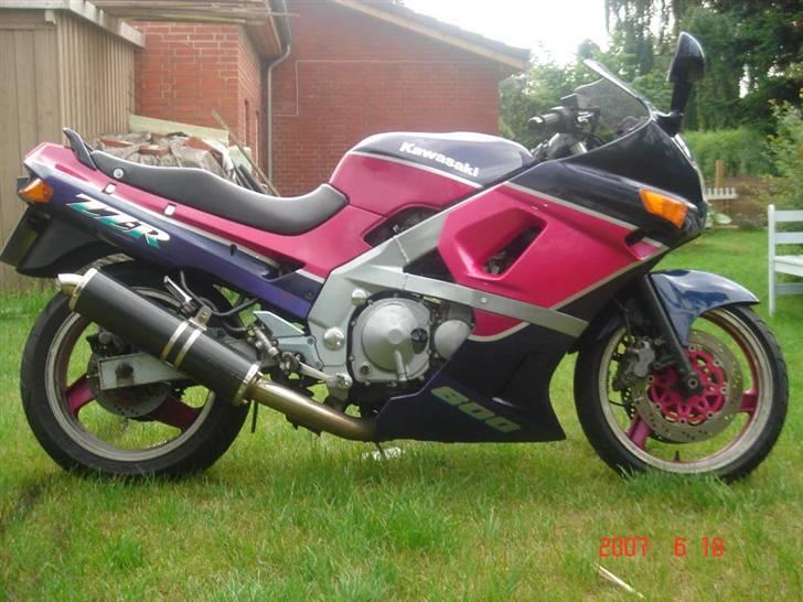 Kawasaki ZZR 600 solgt billede 11