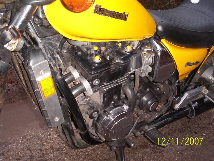 Kawasaki eliminator solgt - tæt på,men trænger til lidt maling billede 12