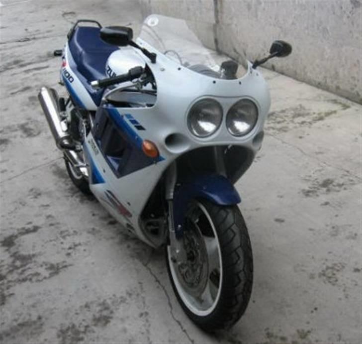 Suzuki GSX-R 1100 billede 1