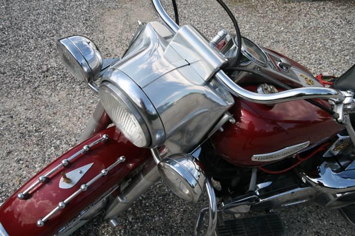 Harley Davidson ElectraGlide - TIL SALG - Pæne forlygter på tøsen! To C-skåle og en dobbelt D billede 15